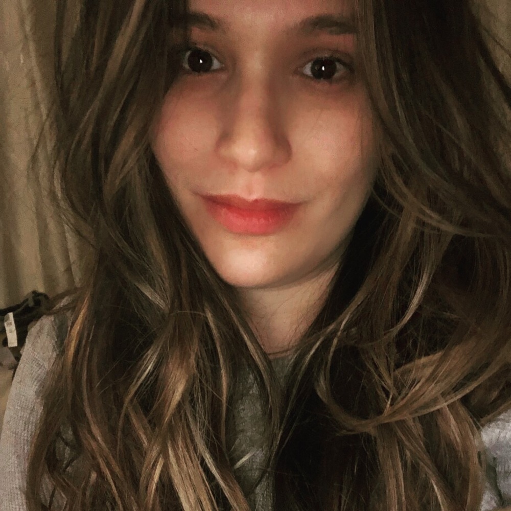 Meet your Posher, Rhea
